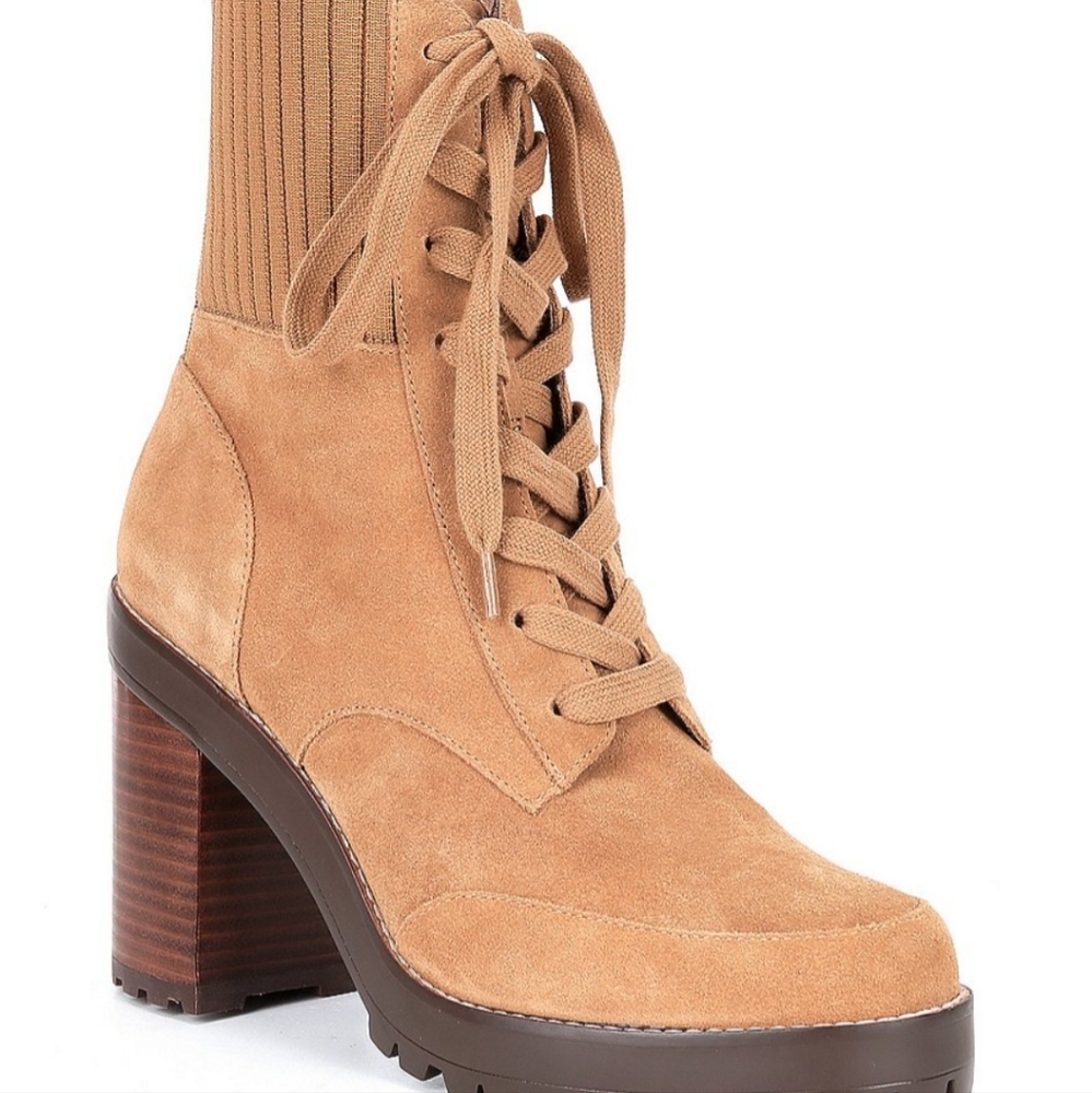 Deltan Sophie Suede Chunky Lug Sole Hiker Booties